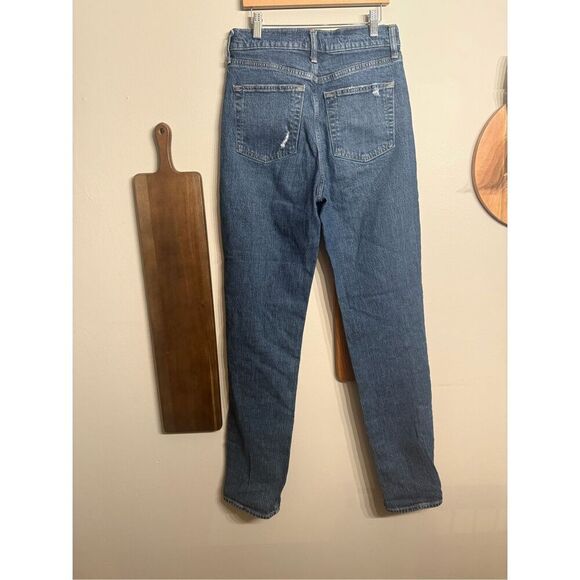 Gap dark Indigo Denim Medium Wash Sky High Straight Jeans Size 4 Tall - Picture 2 of 5